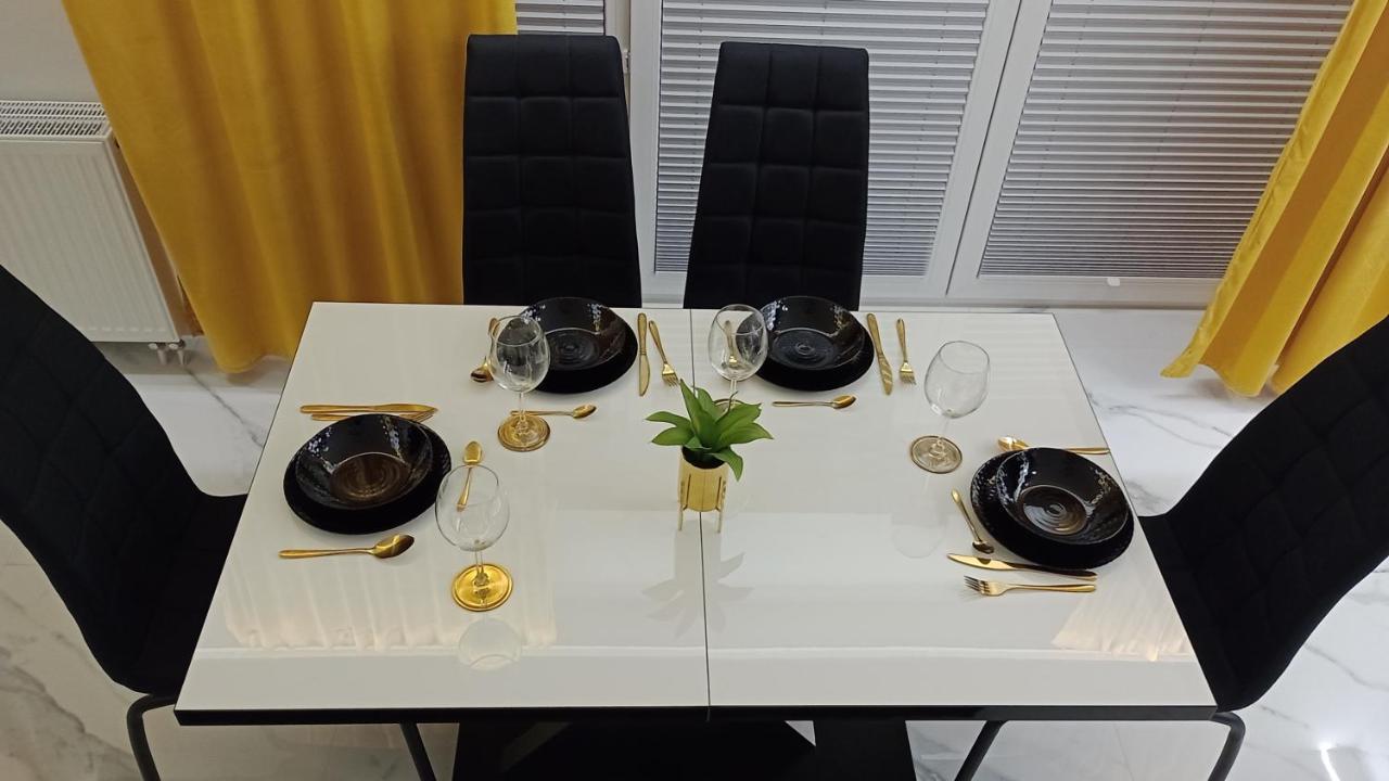 Plaza Tower Apartament, Sauna, Targi Kielce Ngoại thất bức ảnh